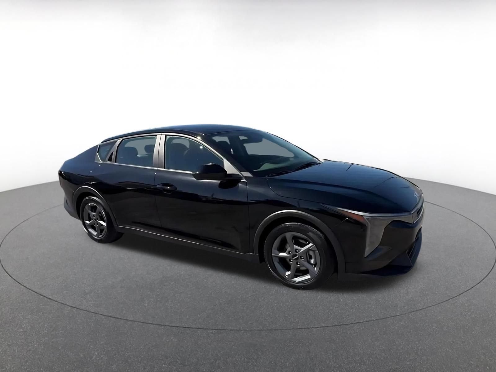 Thumbnail: 2025 Kia K4 - 2