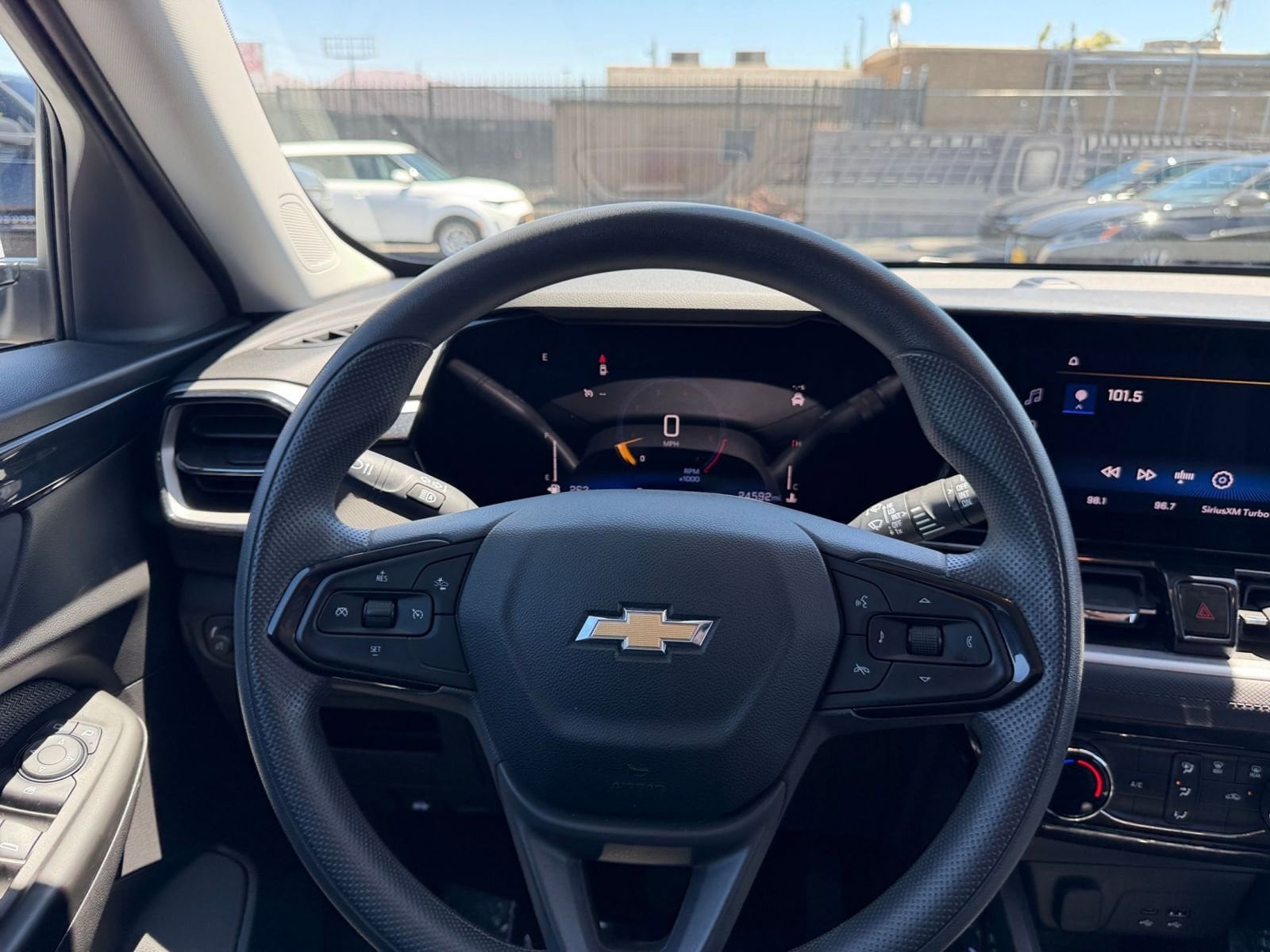 Thumbnail: 2025 Chevrolet TrailBlazer - 33