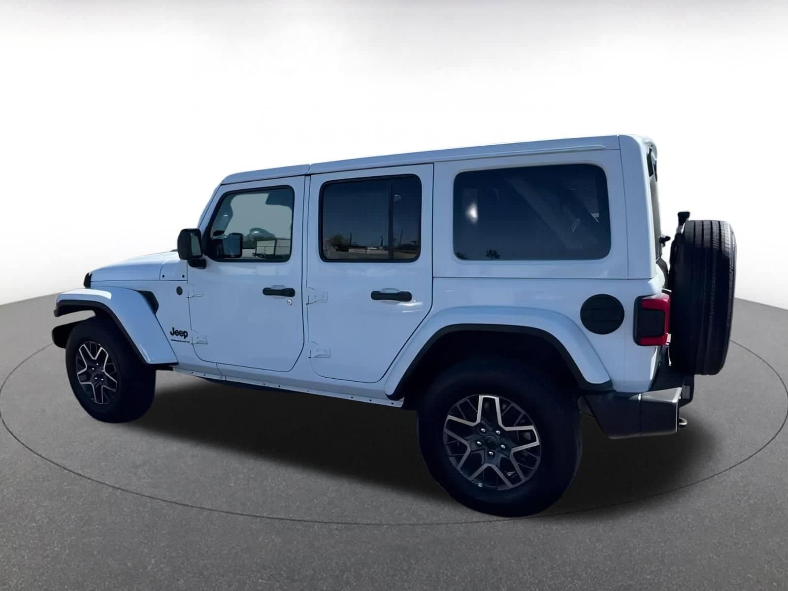 Thumbnail: 2025 Jeep Wrangler - 9