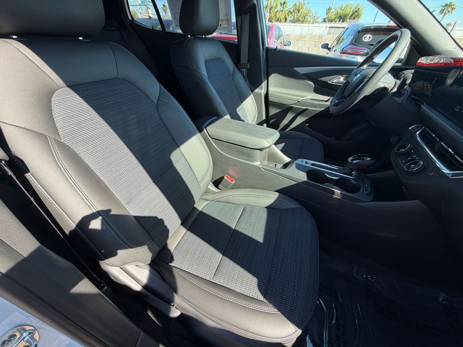 Thumbnail: 2025 Buick Envista - 35