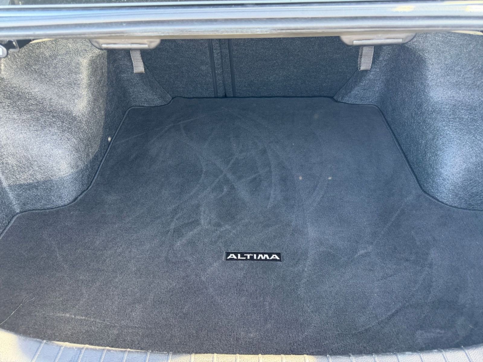 Thumbnail: 2025 Nissan Altima - 31