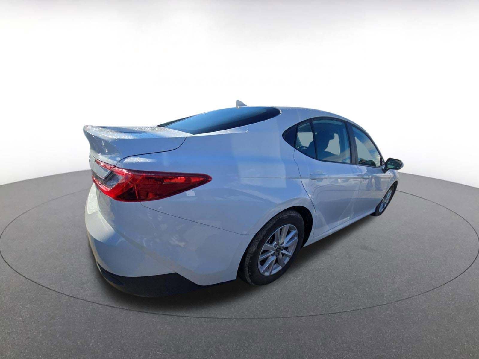 Thumbnail: 2025 Toyota Camry - 9