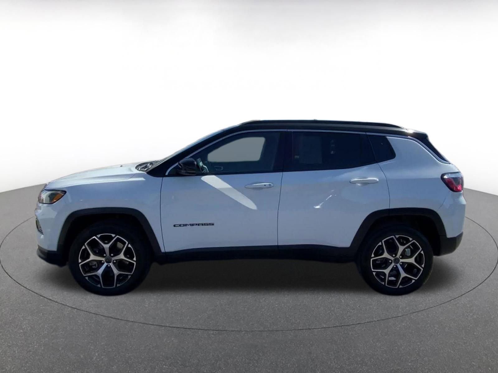 Thumbnail: 2025 Jeep Compass - 10