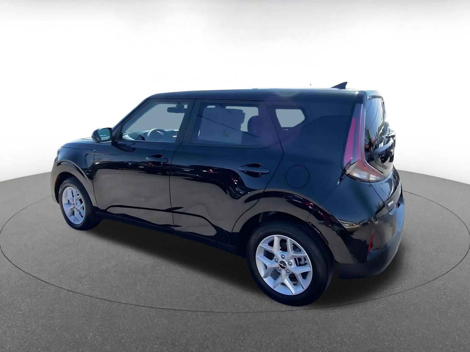 Thumbnail: 2025 Kia Soul - 10