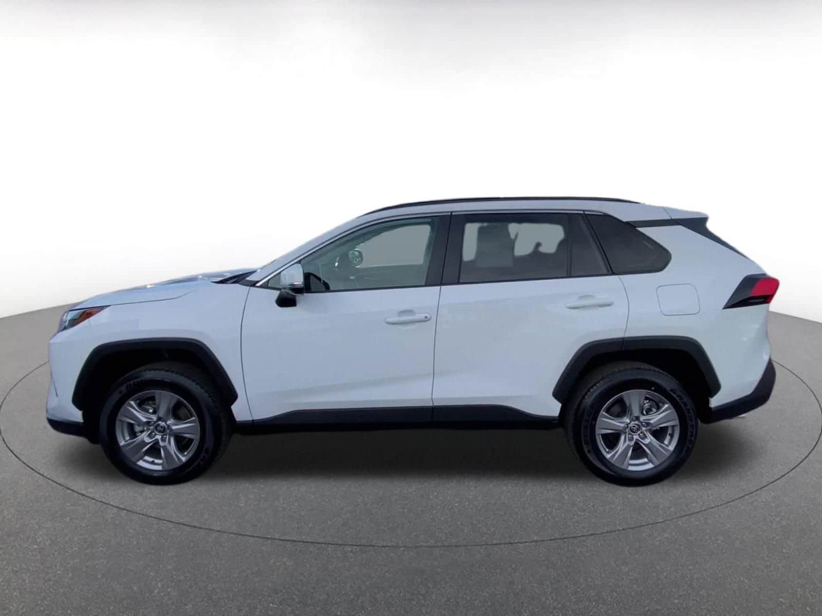 Thumbnail: 2025 Toyota RAV4 - 9
