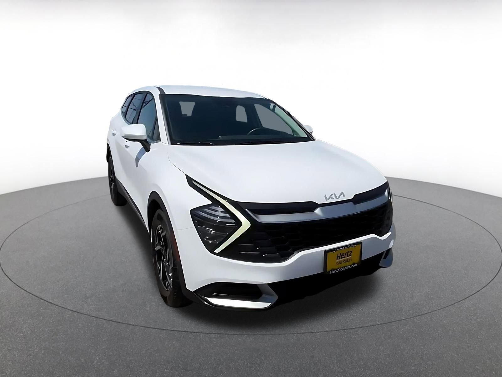 Thumbnail: 2025 Kia Sportage - 3