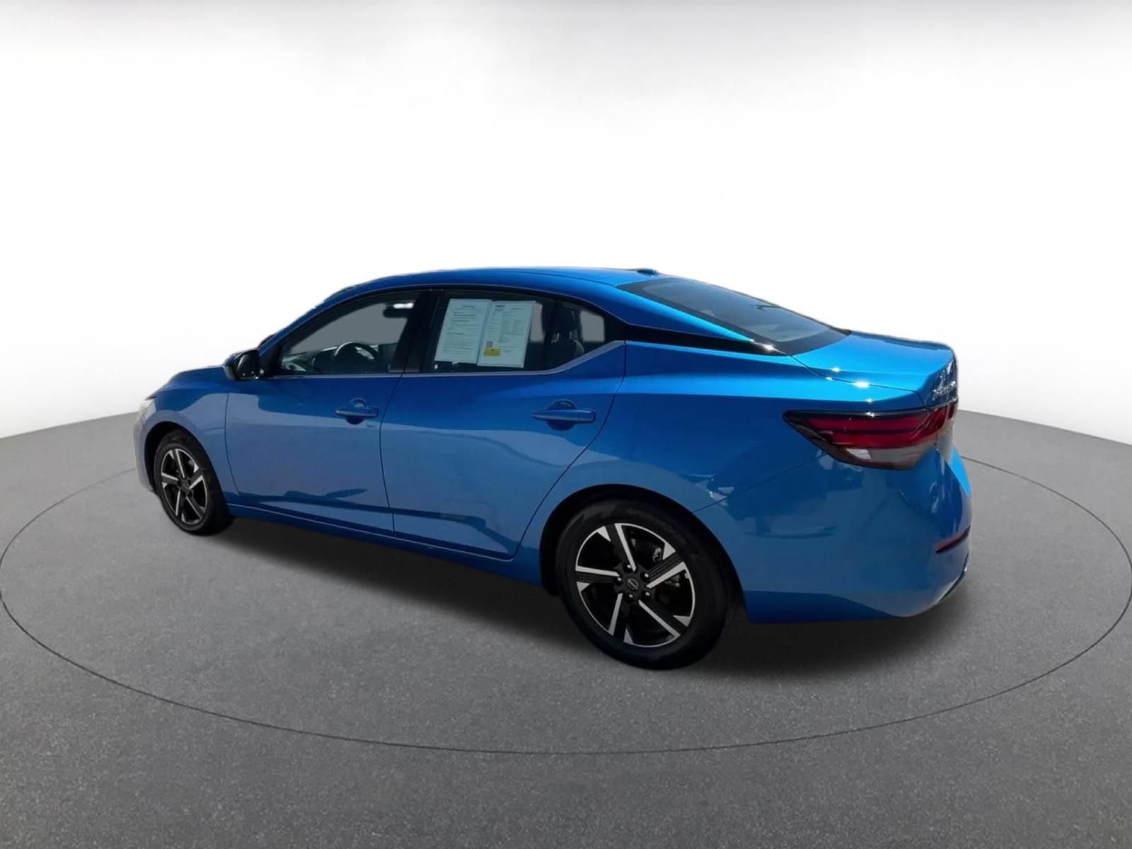 Thumbnail: 2025 Nissan Sentra - 9