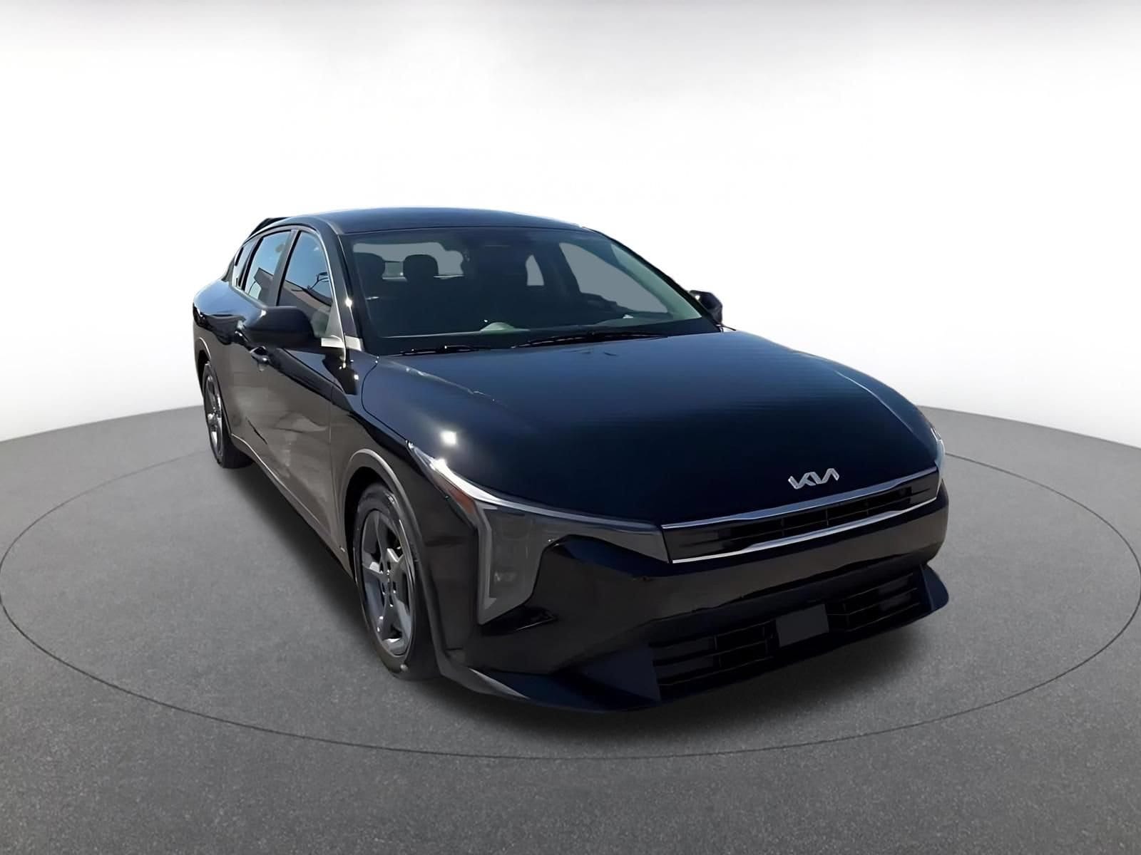 Thumbnail: 2025 Kia K4 - 3