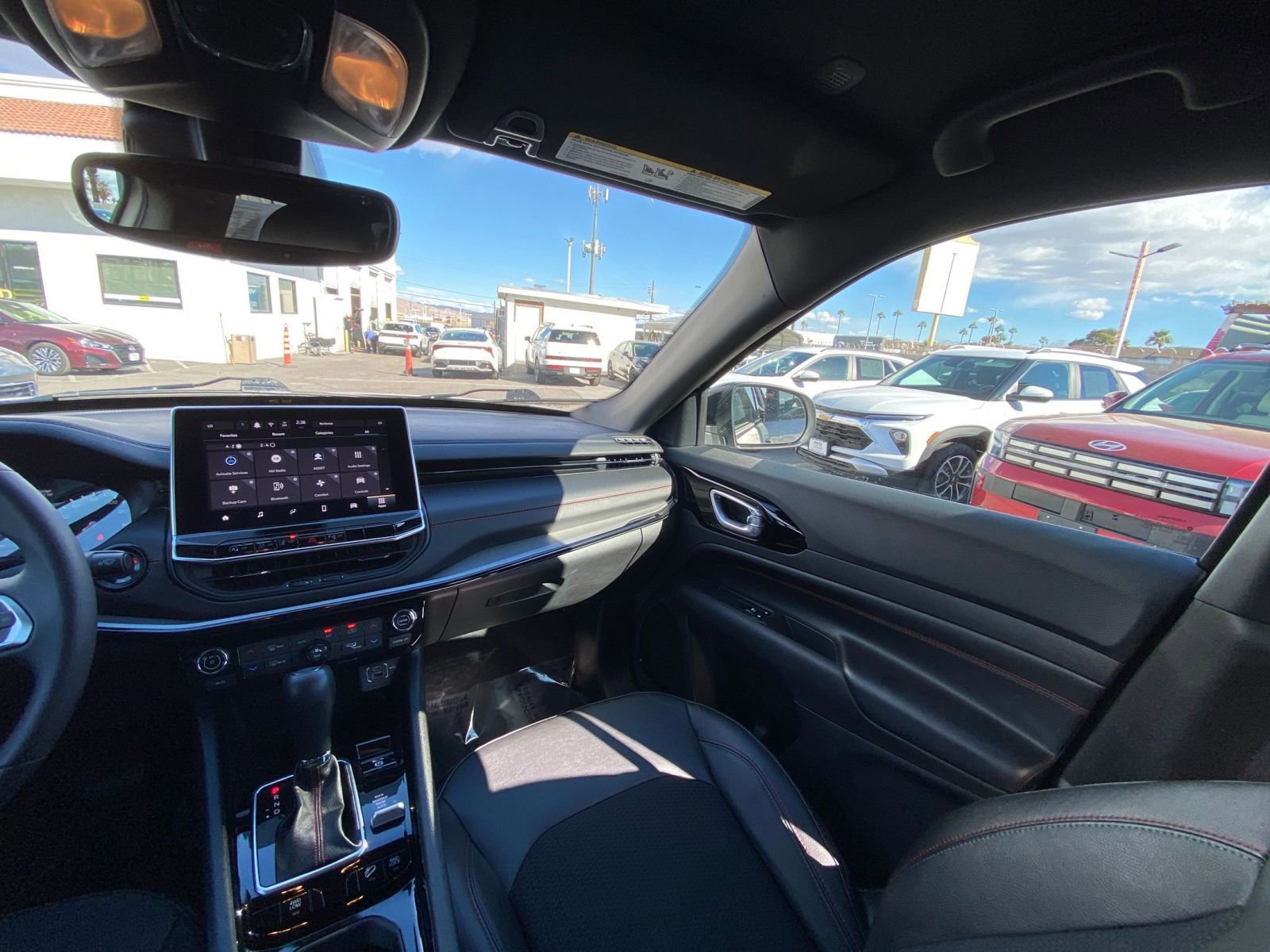 Thumbnail: 2025 Jeep Compass - 34