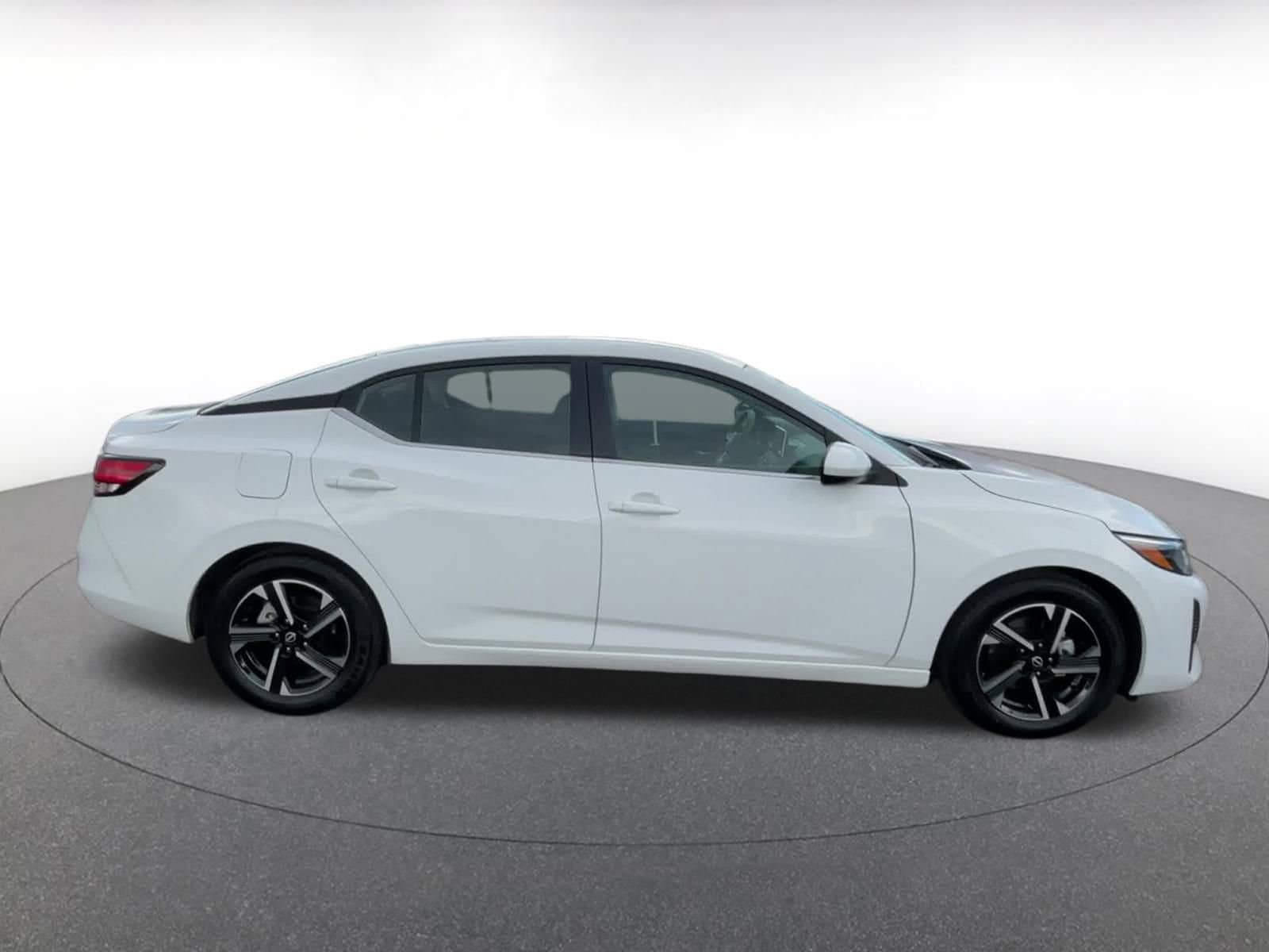 Thumbnail: 2024 Nissan Sentra - 16
