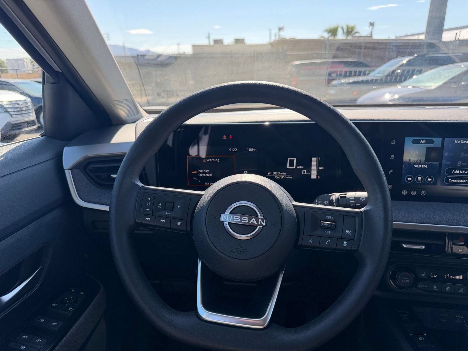 Thumbnail: 2026 Nissan Kicks - 32