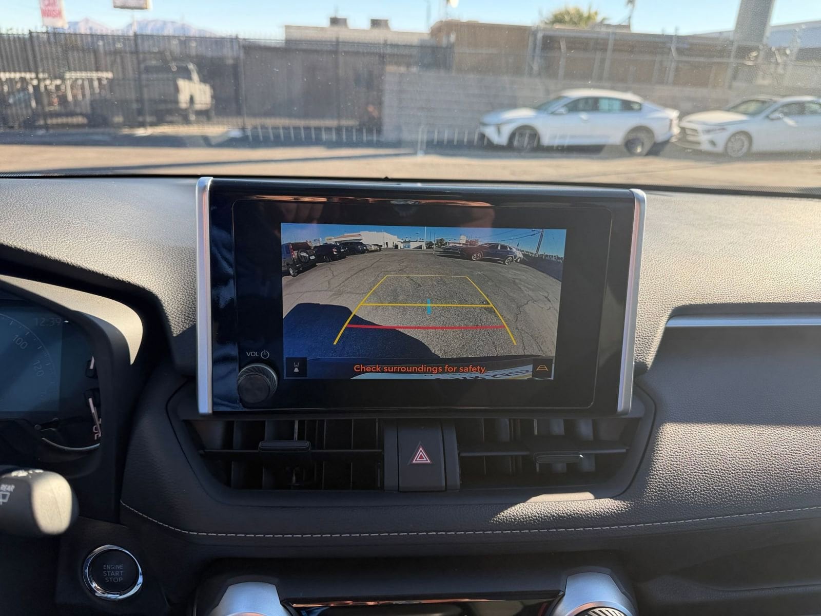 Thumbnail: 2025 Toyota RAV4 - 17