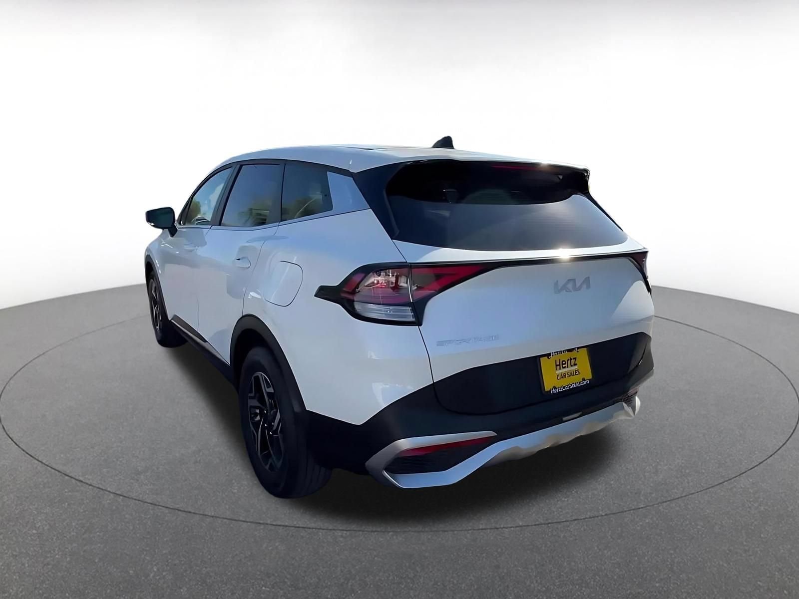 Thumbnail: 2024 Kia Sportage - 10