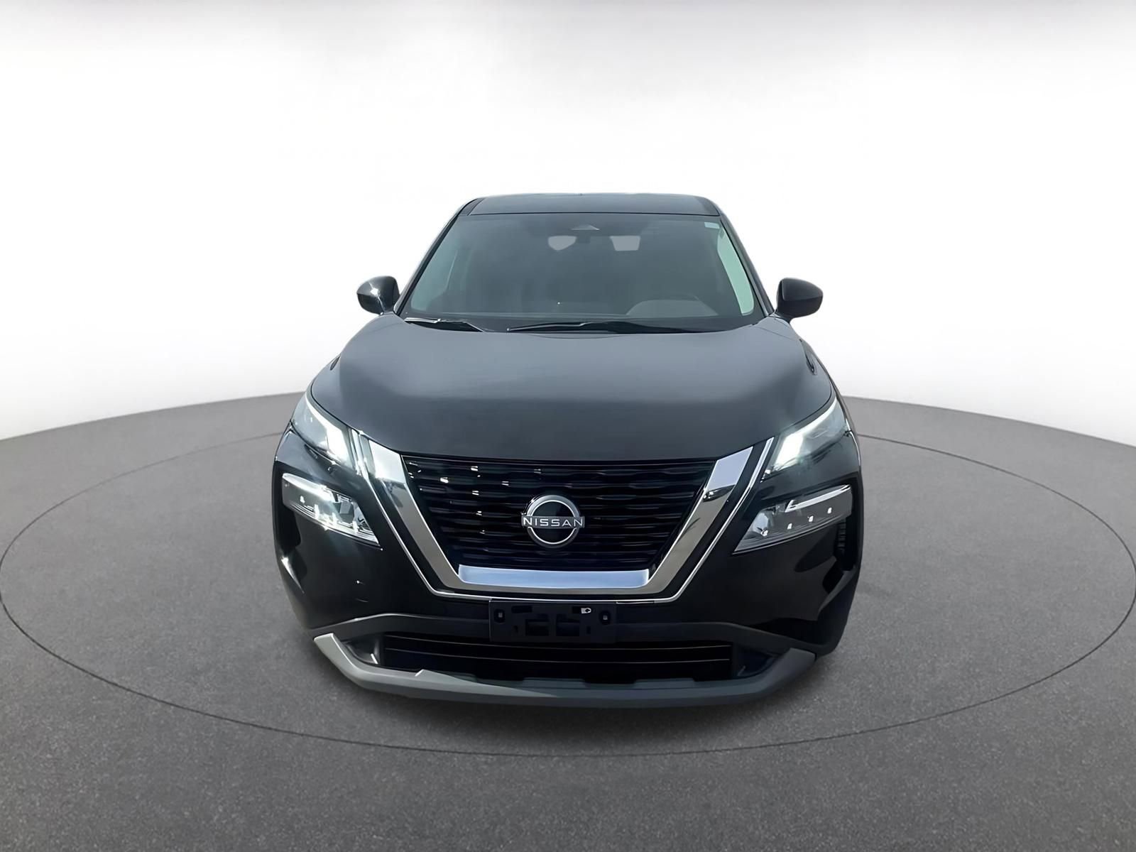 Thumbnail: 2023 Nissan Rogue - 4