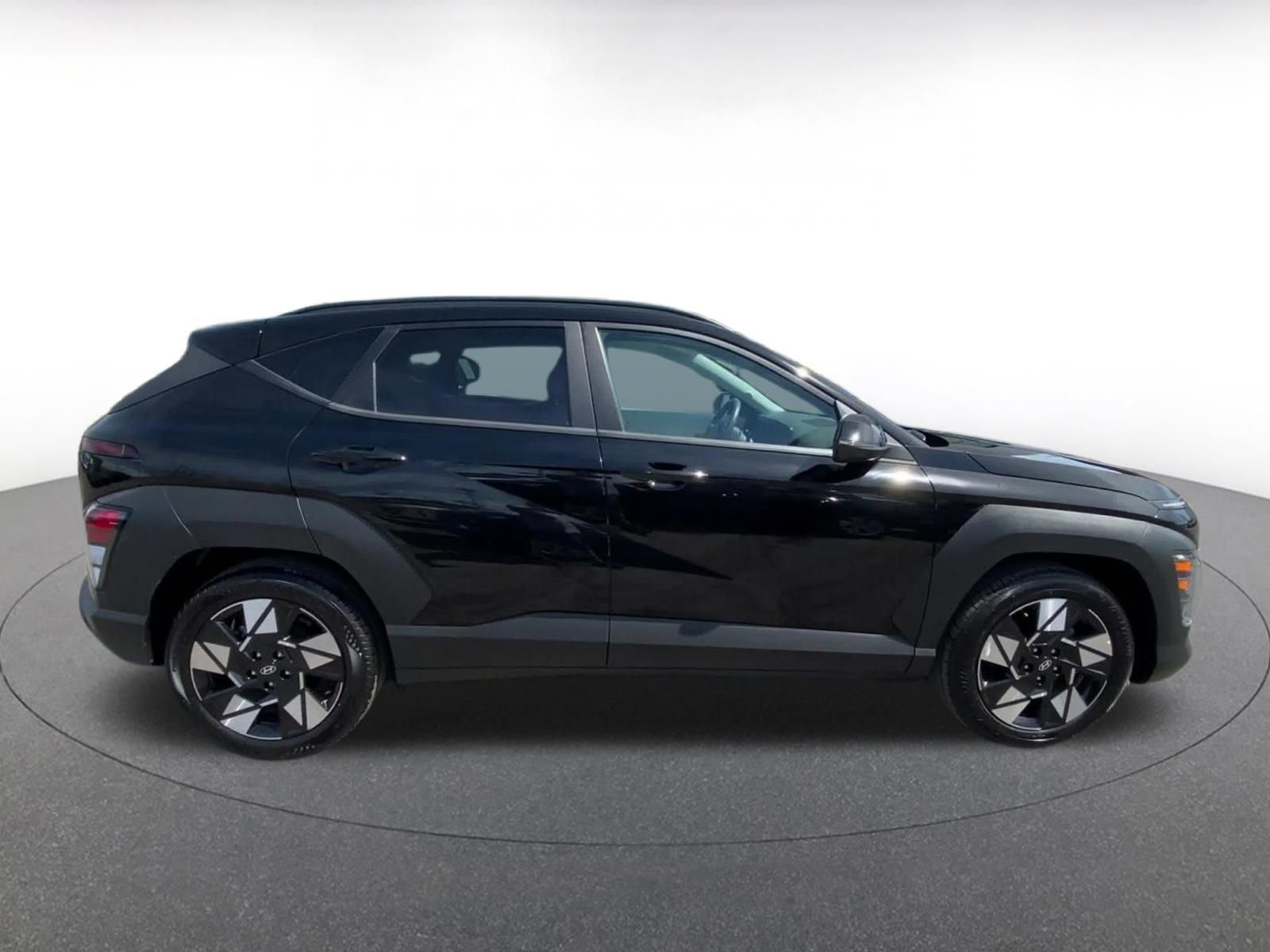 Thumbnail: 2025 Hyundai Kona - 16