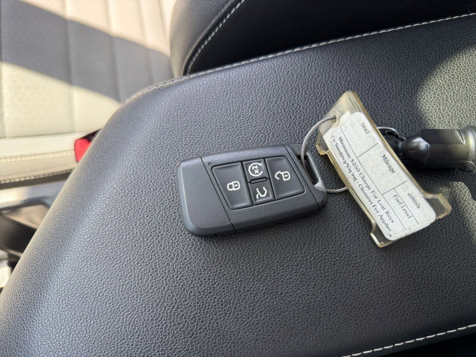 Thumbnail: 2025 Volkswagen Jetta - 21