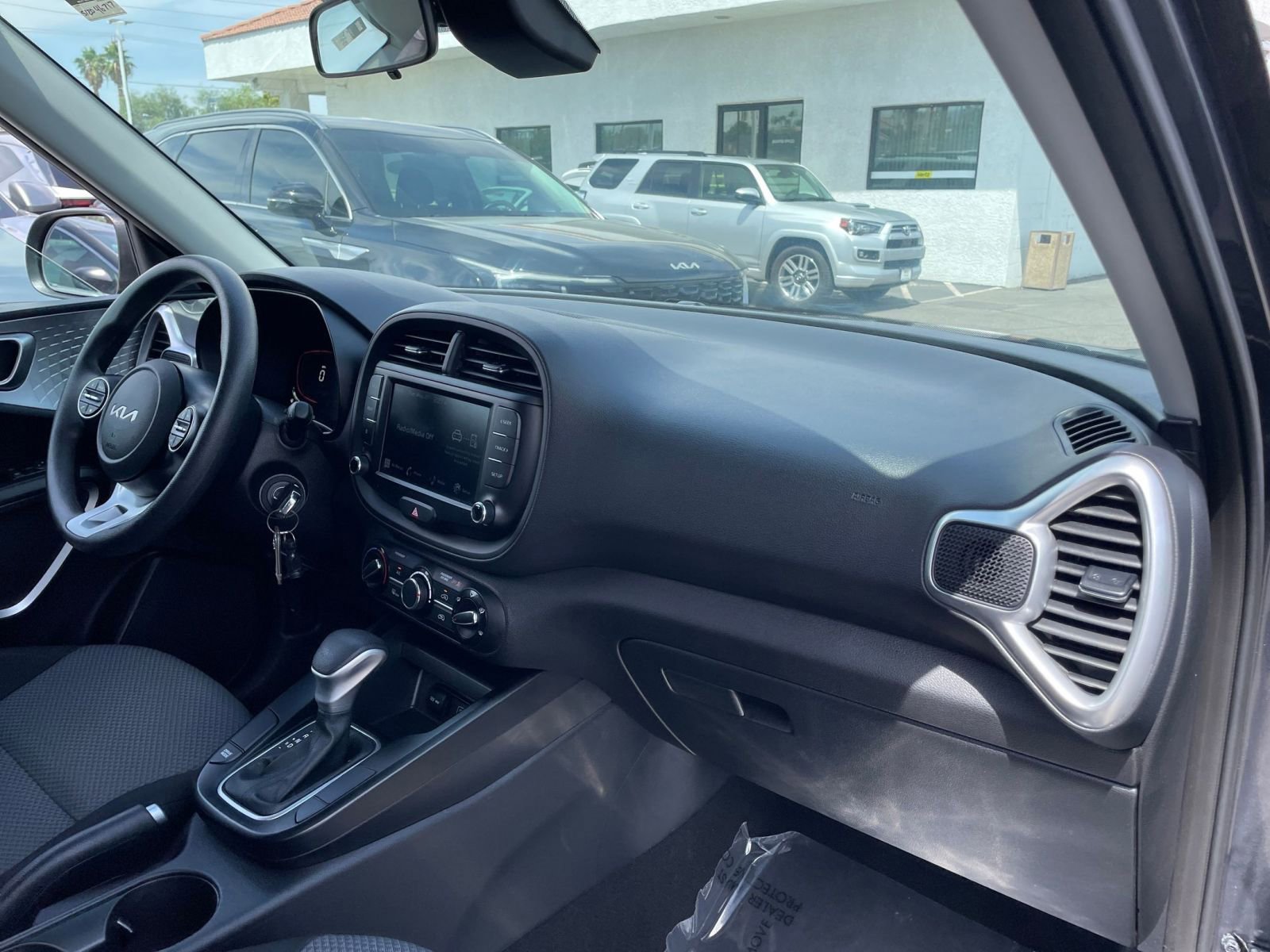 Thumbnail: 2023 Kia Soul - 30