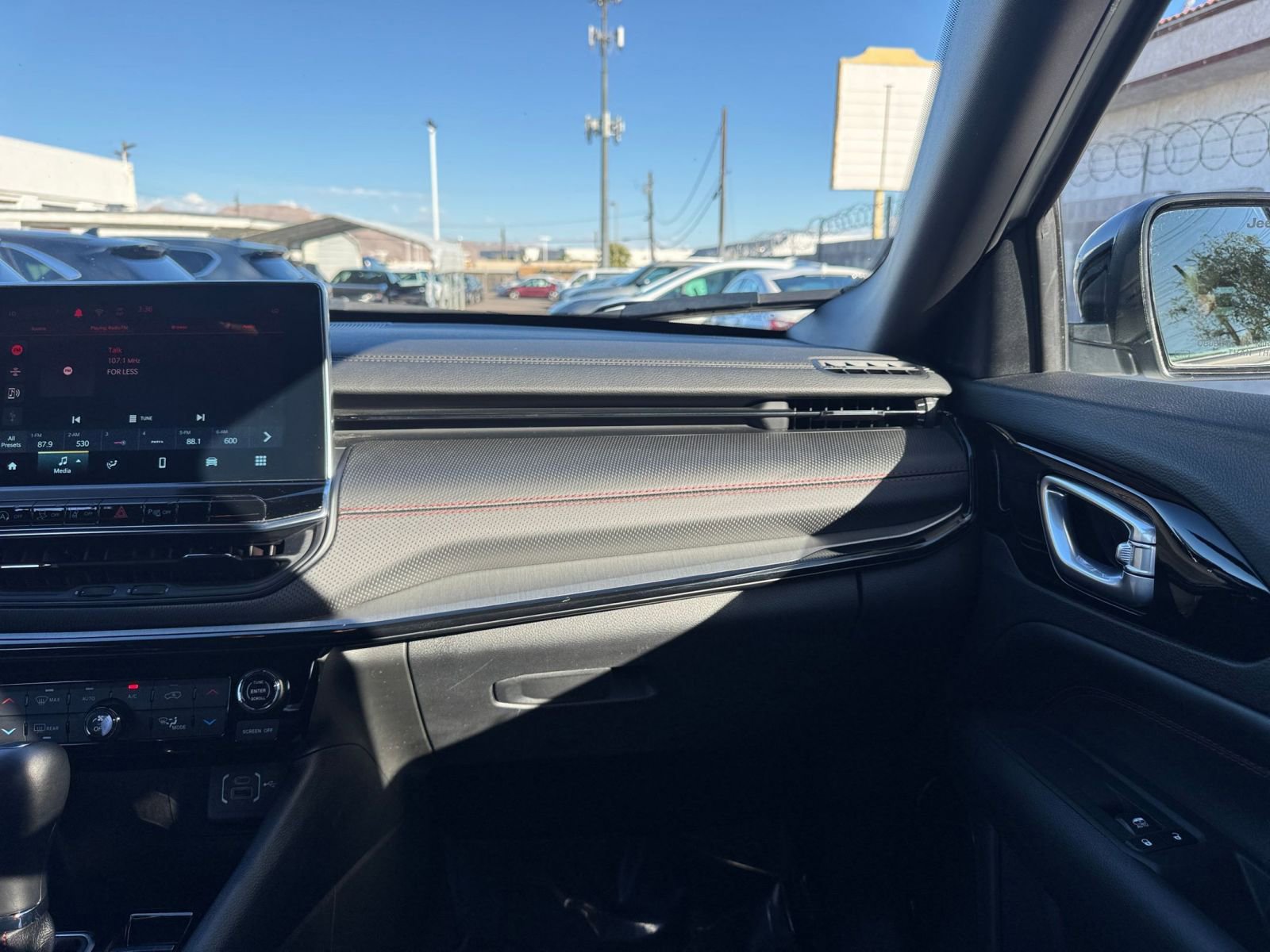 Thumbnail: 2025 Jeep Compass - 33