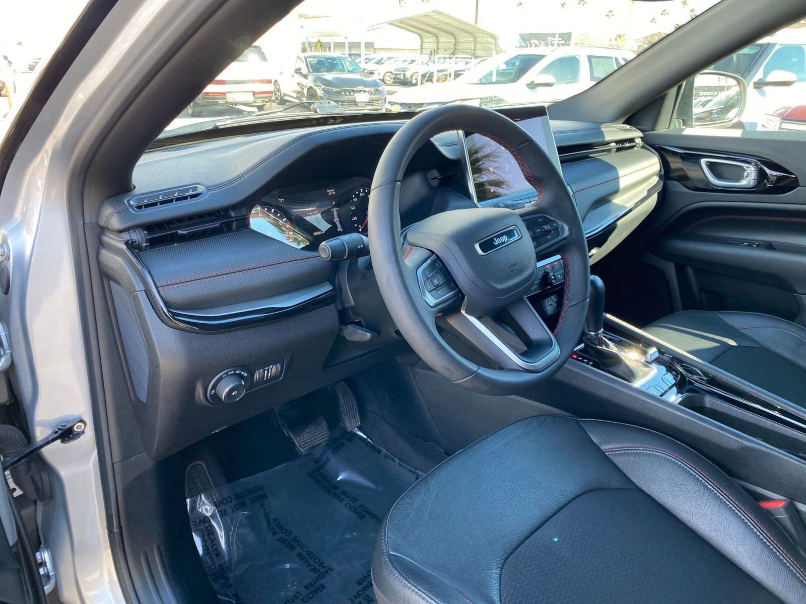 Thumbnail: 2025 Jeep Compass - 33