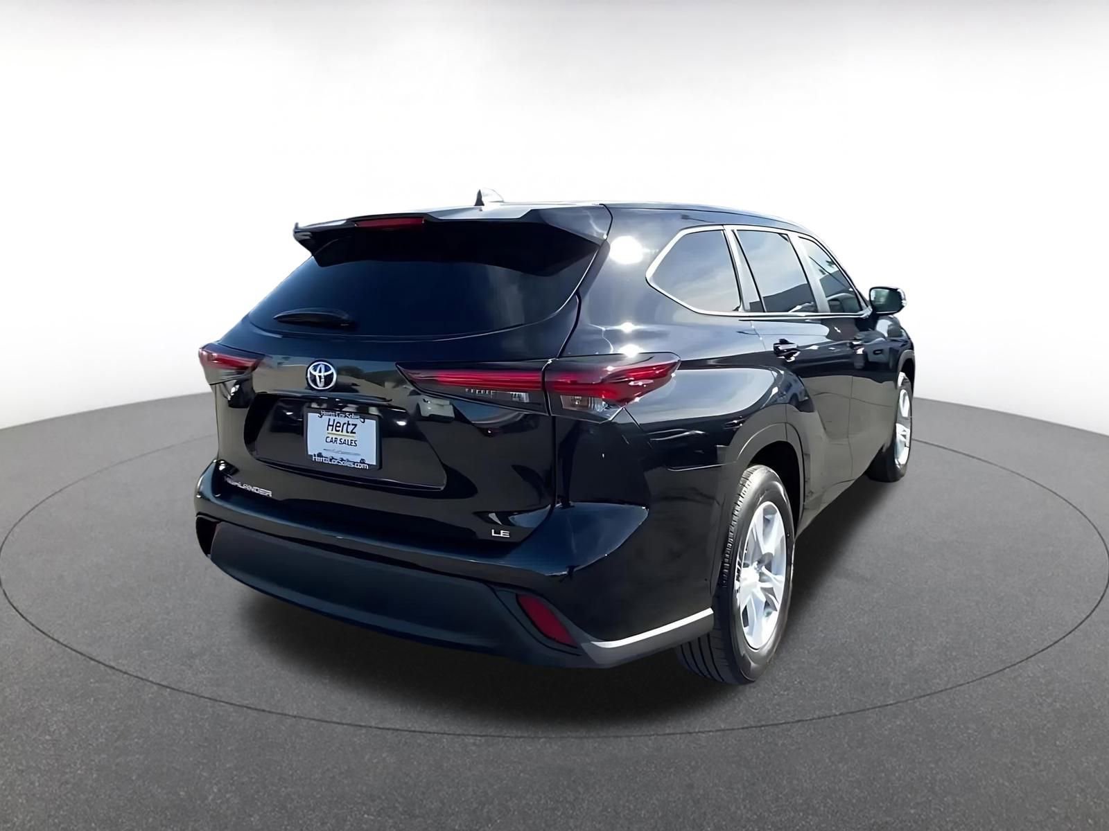 Thumbnail: 2025 Toyota Highlander - 14