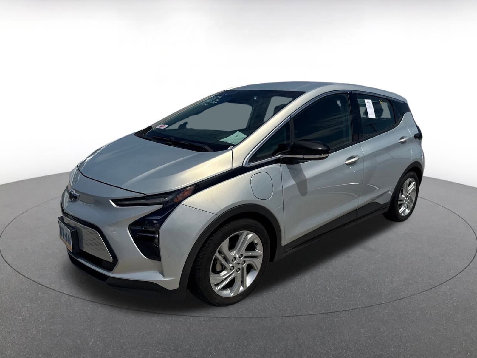 Thumbnail: 2023 Chevrolet Bolt EV - 3
