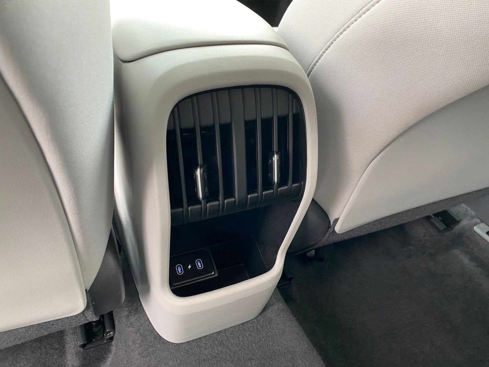 Thumbnail: 2025 Hyundai Kona - 24