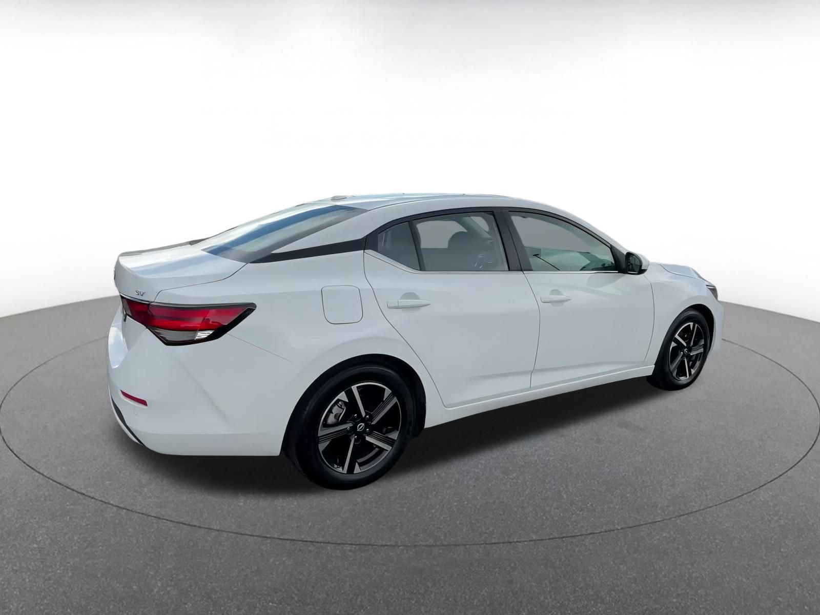Thumbnail: 2024 Nissan Sentra - 15