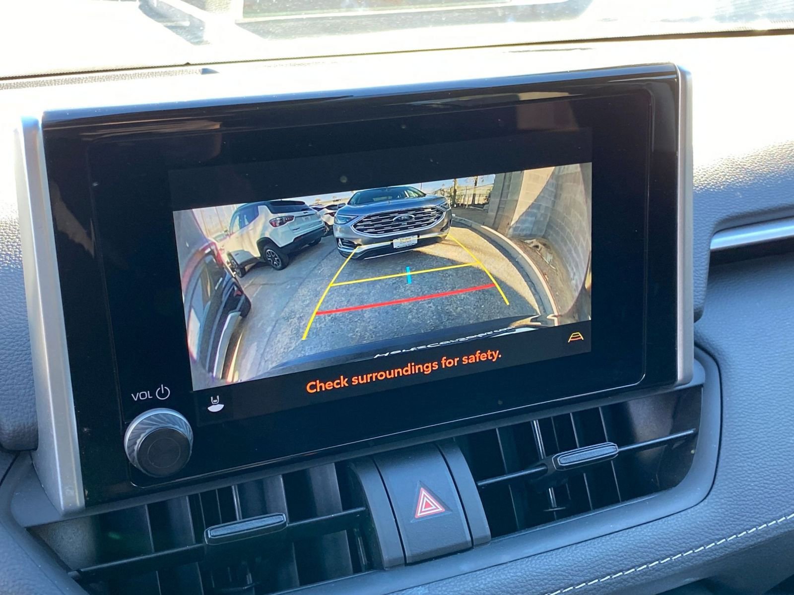 Thumbnail: 2025 Toyota RAV4 - 17