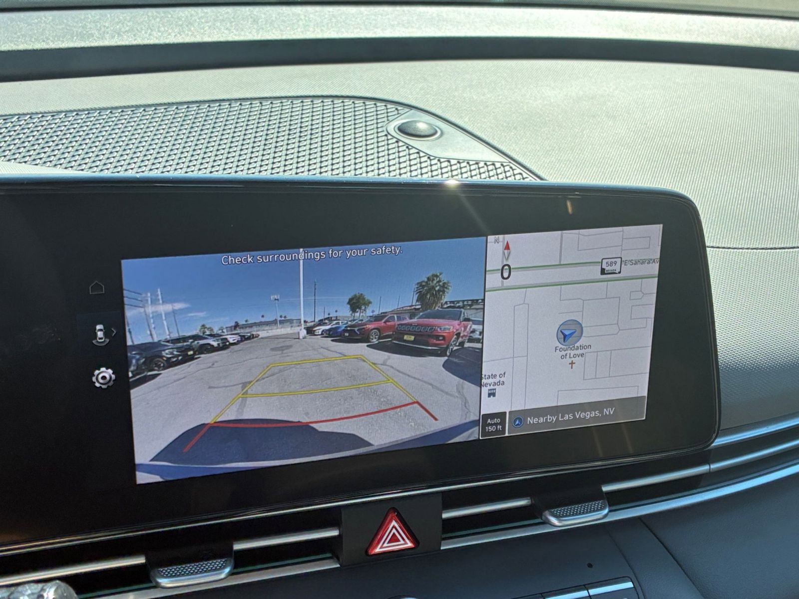 Thumbnail: 2025 Hyundai Elantra - 23