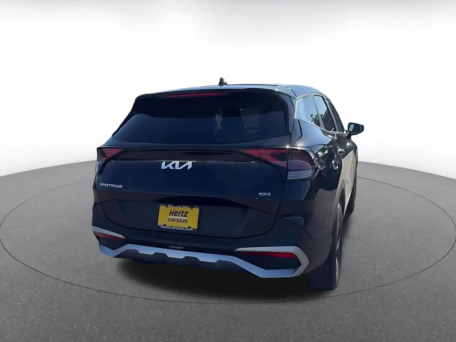 Thumbnail: 2025 Kia Sportage - 13