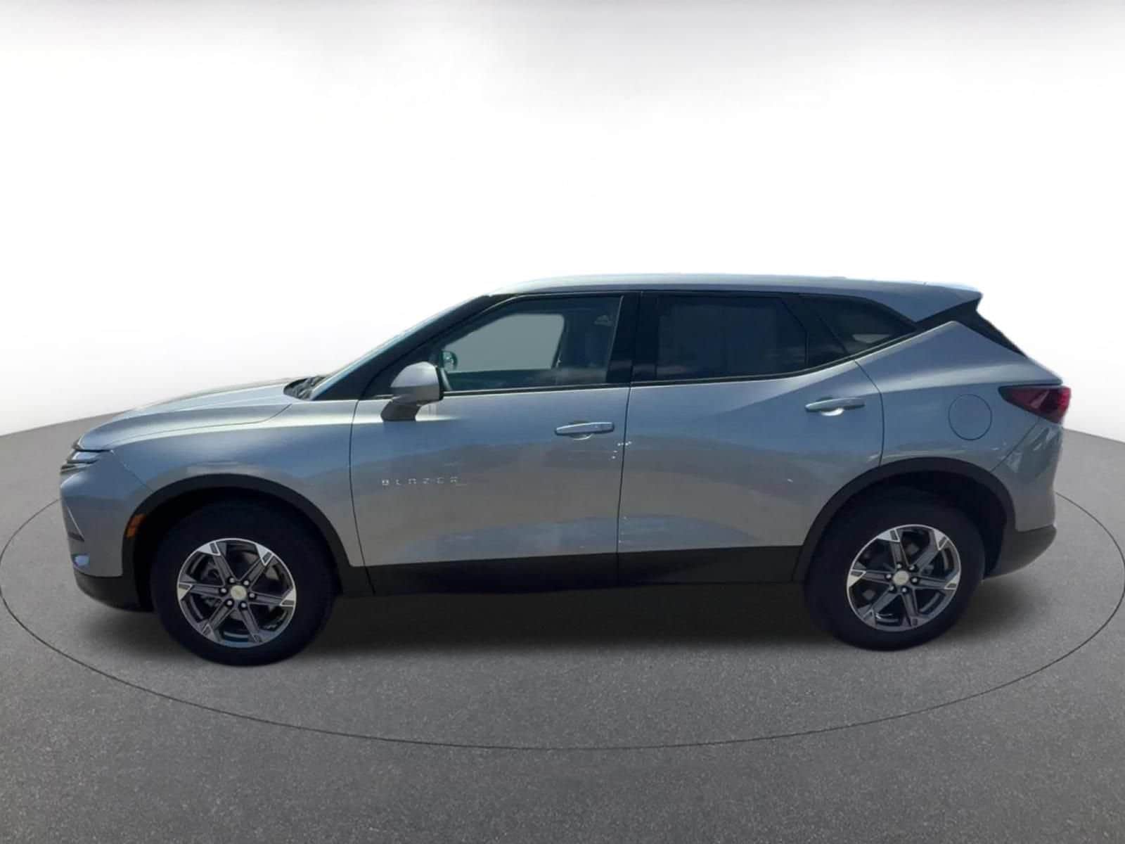 Thumbnail: 2025 Chevrolet Blazer - 8