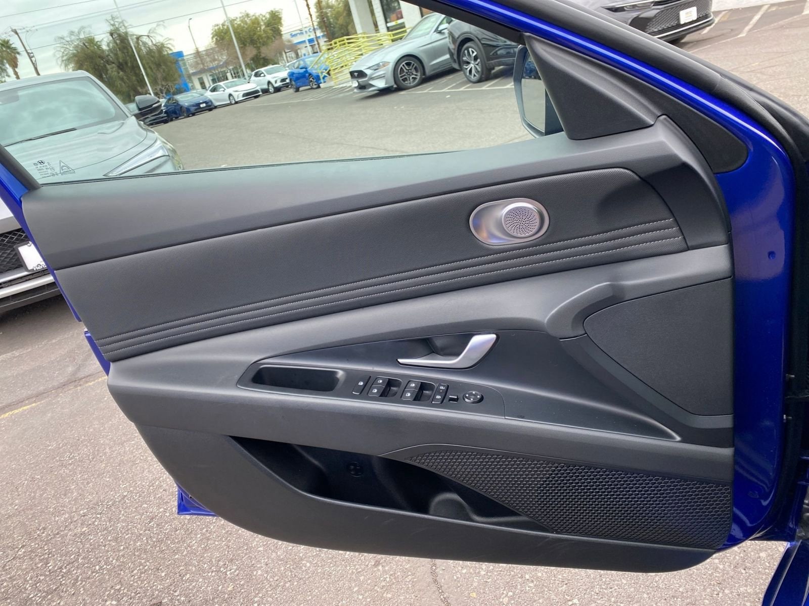 Thumbnail: 2025 Hyundai Elantra - 20