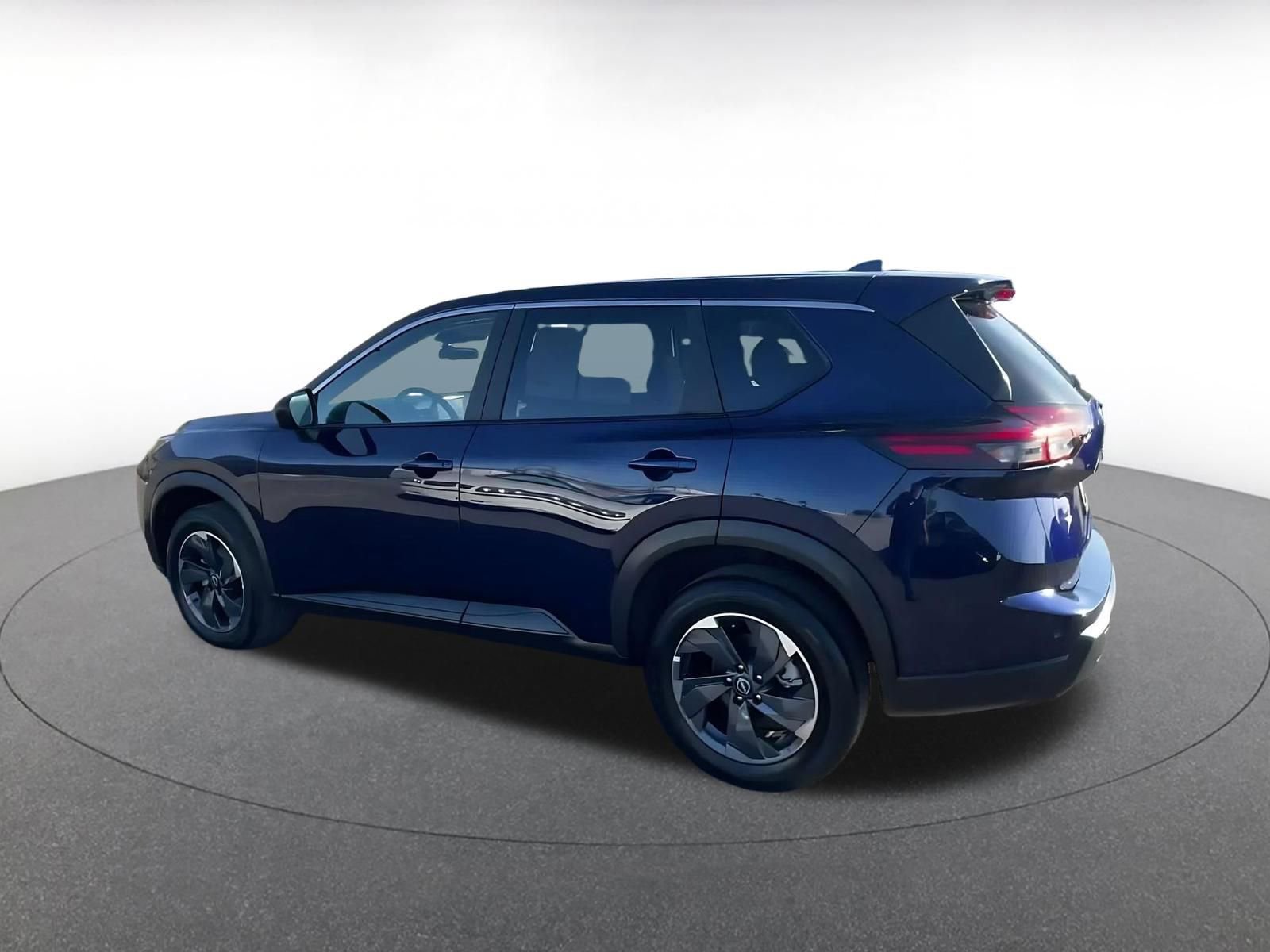 Thumbnail: 2025 Nissan Rogue - 10