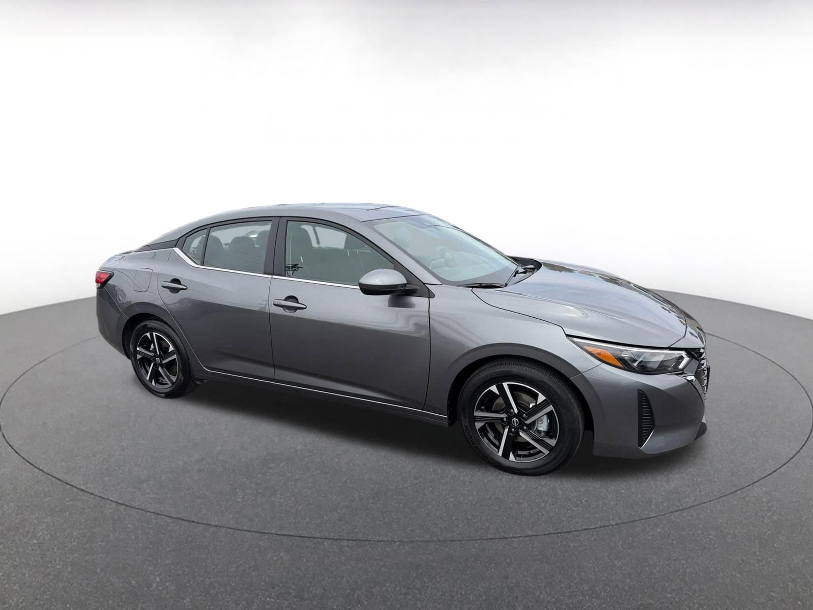Thumbnail: 2025 Nissan Sentra - 1