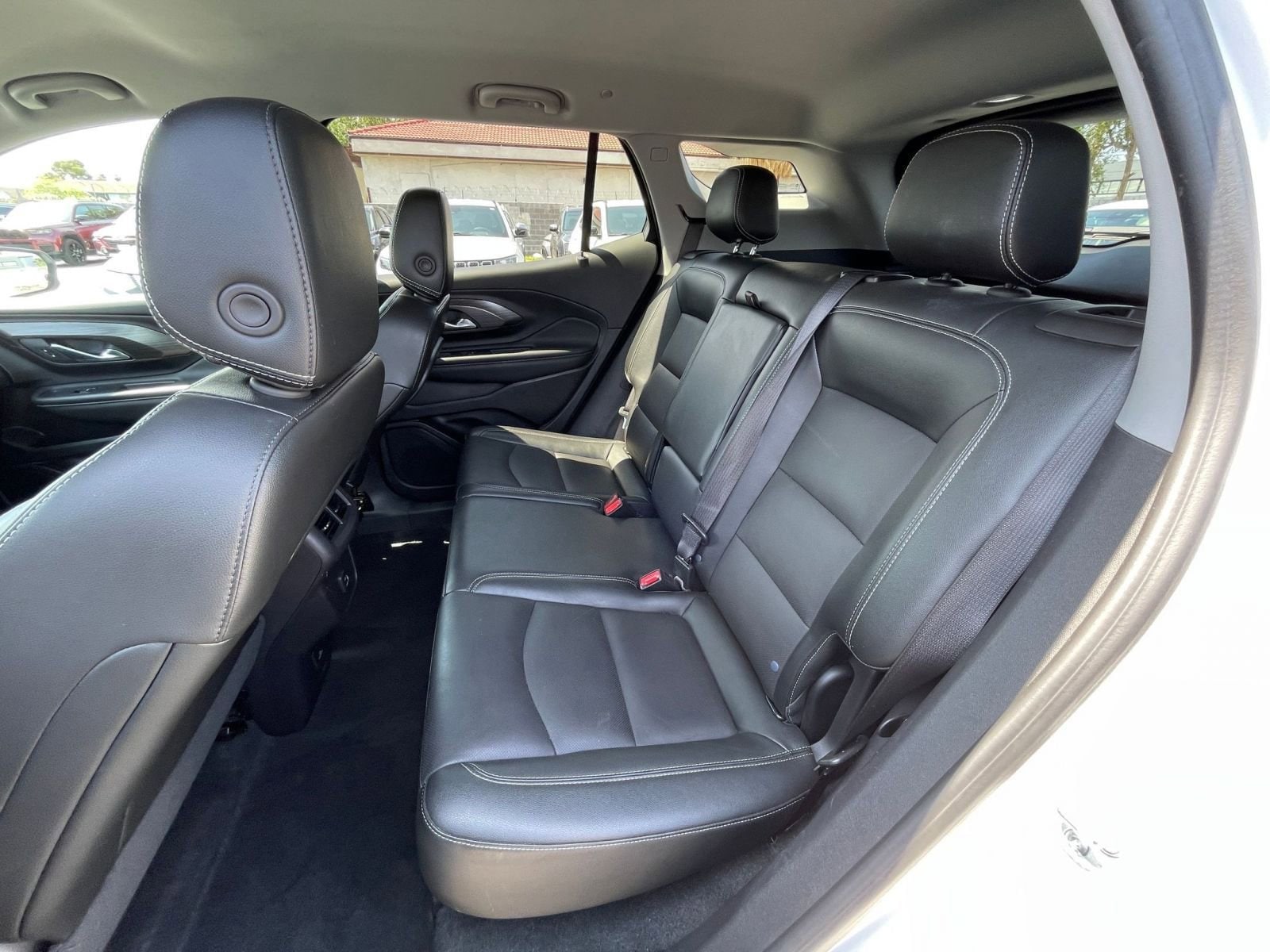 2024 GMC Terrain SLT 20