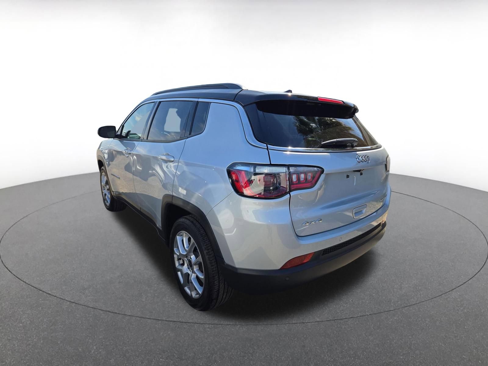 Thumbnail: 2025 Jeep Compass - 4