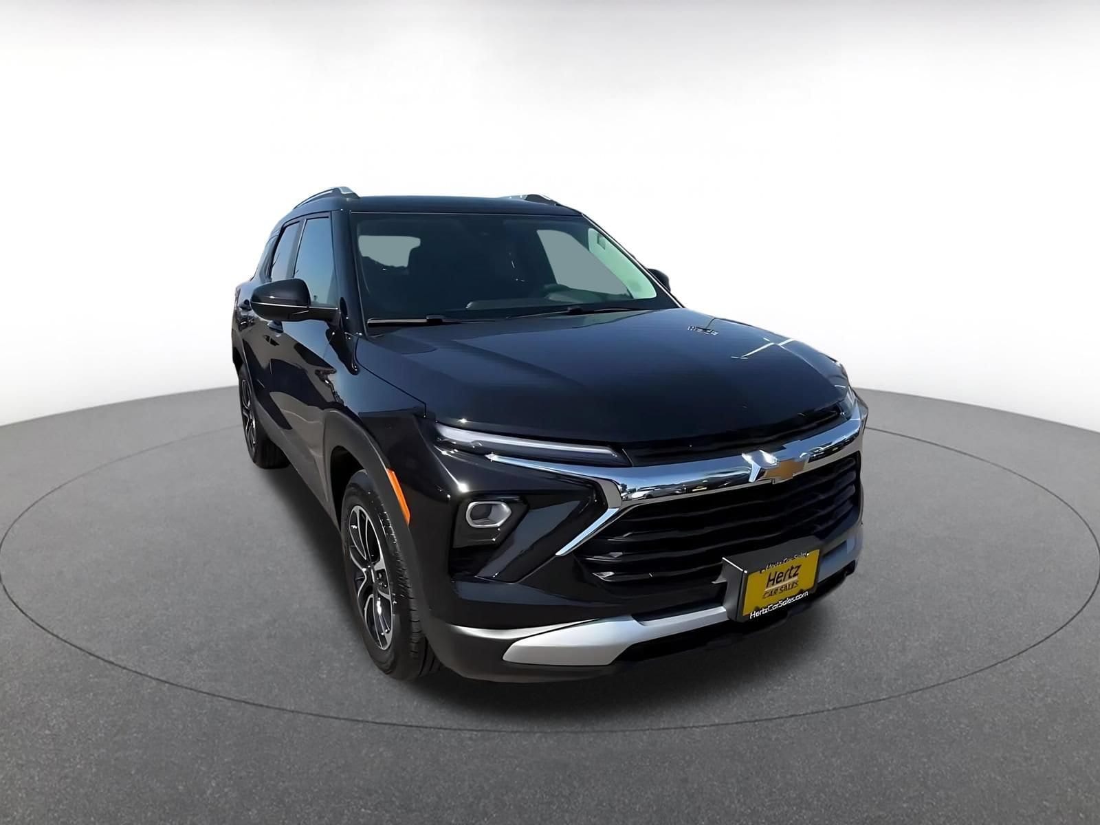 Thumbnail: 2025 Chevrolet TrailBlazer - 3