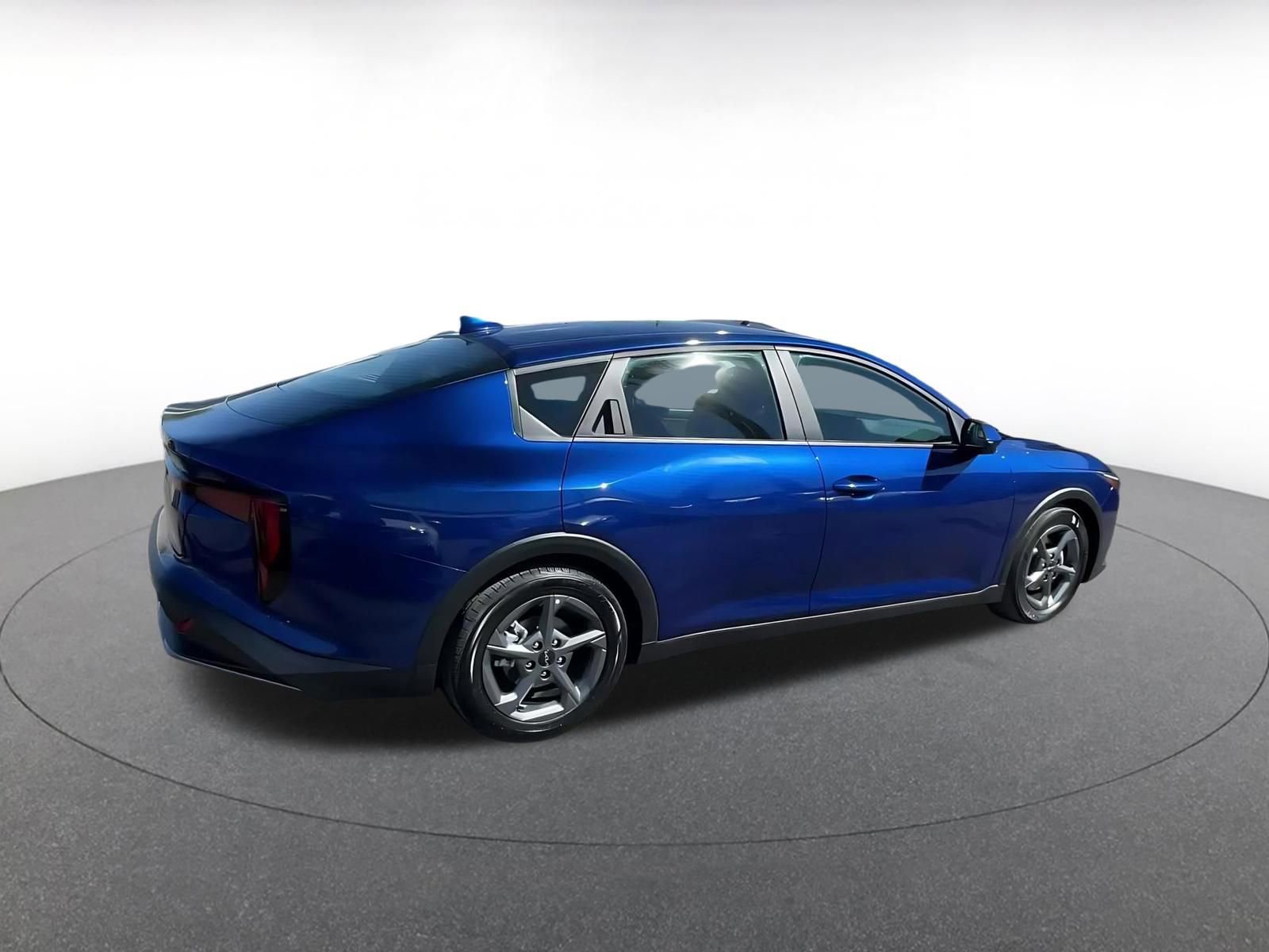 Thumbnail: 2025 Kia K4 - 15