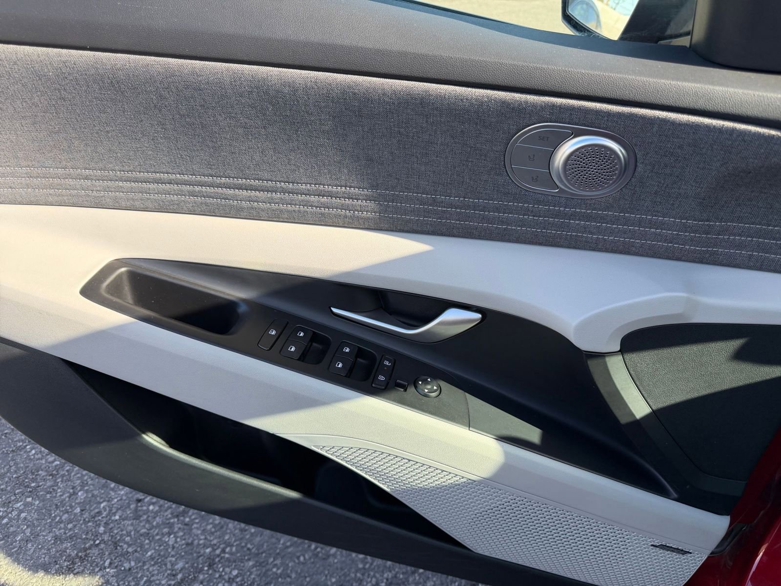 Thumbnail: 2025 Hyundai Elantra - 18