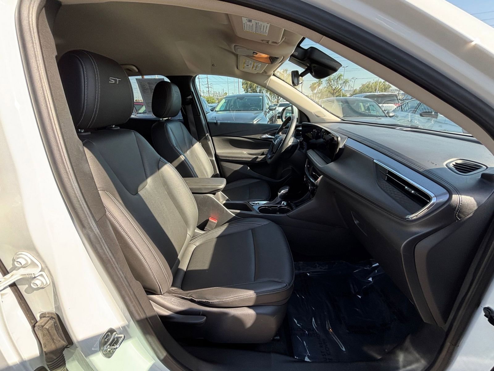 Thumbnail: 2024 Buick Encore GX - 24