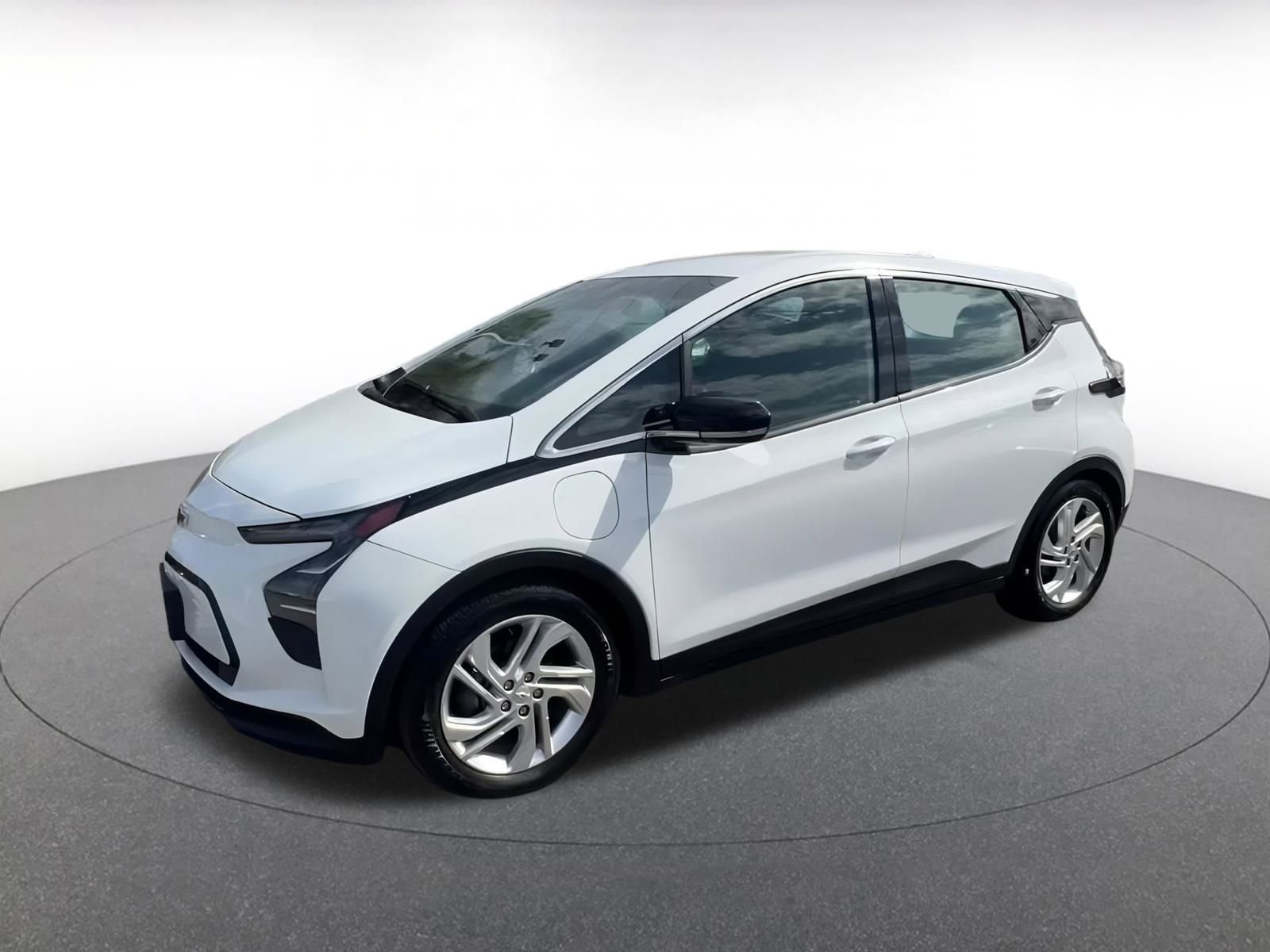 Thumbnail: 2023 Chevrolet Bolt EV - 8