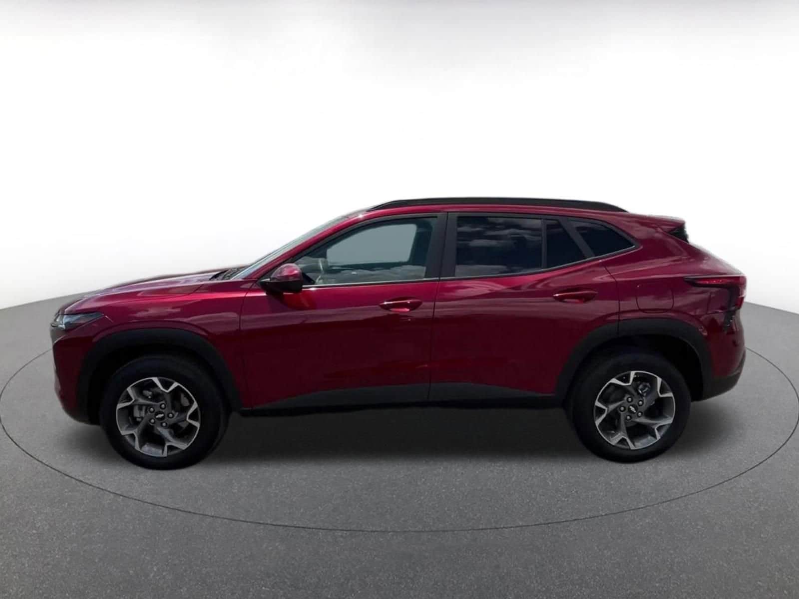 Thumbnail: 2025 Chevrolet Trax - 9