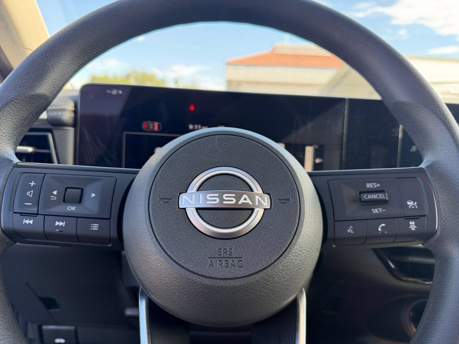 Thumbnail: 2026 Nissan Kicks - 27