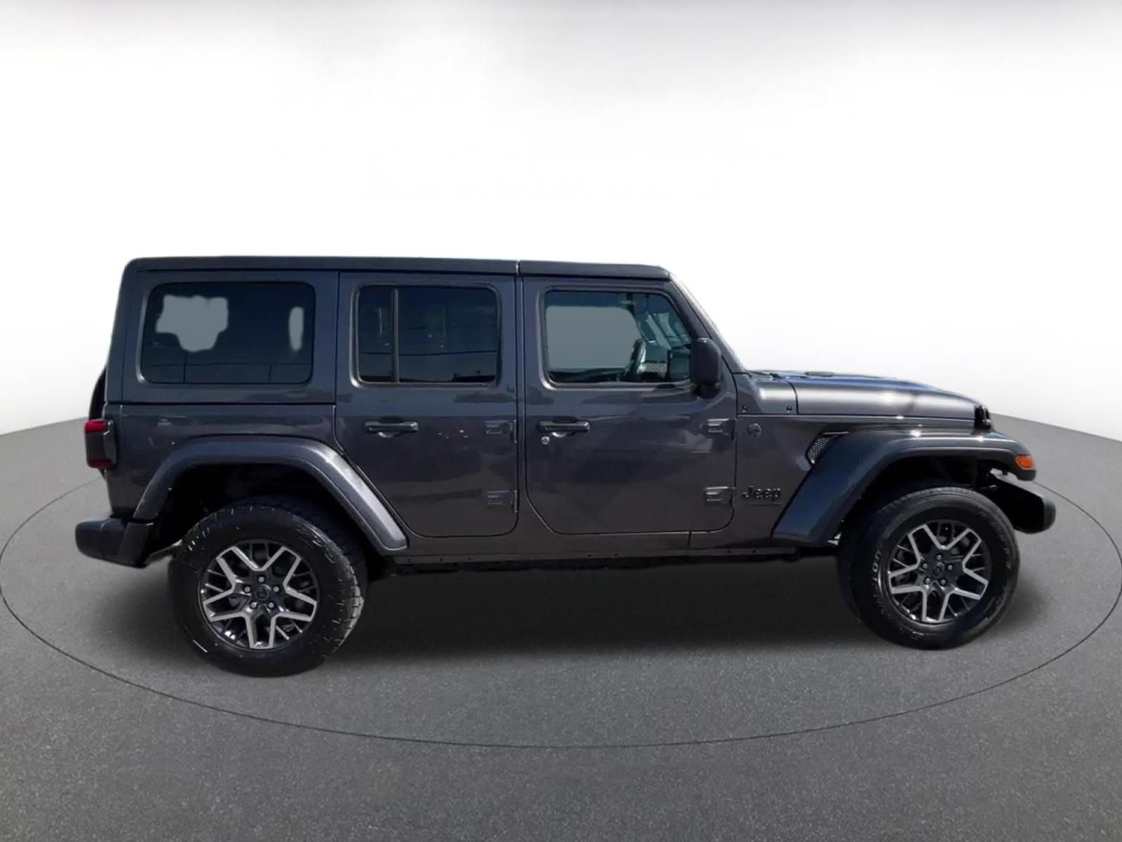 Thumbnail: 2025 Jeep Wrangler - 15