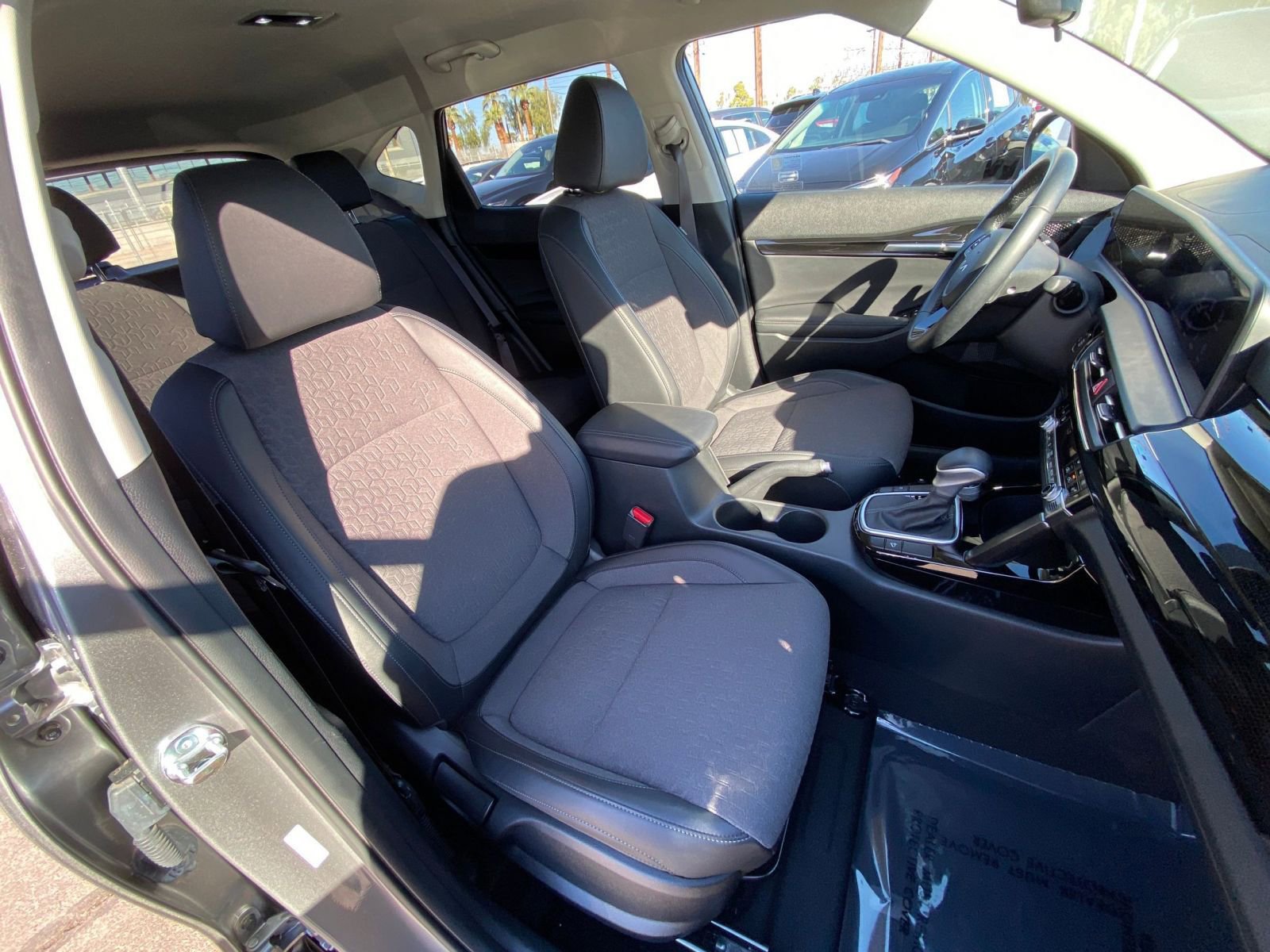 Thumbnail: 2025 Kia Seltos - 27