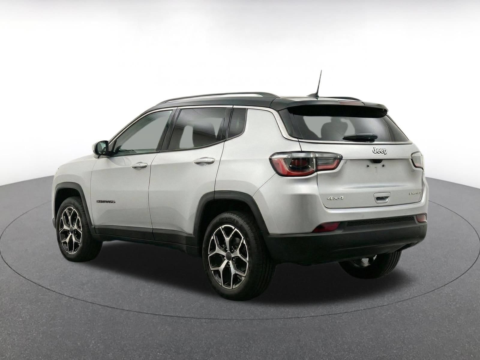 Thumbnail: 2025 Jeep Compass - 7