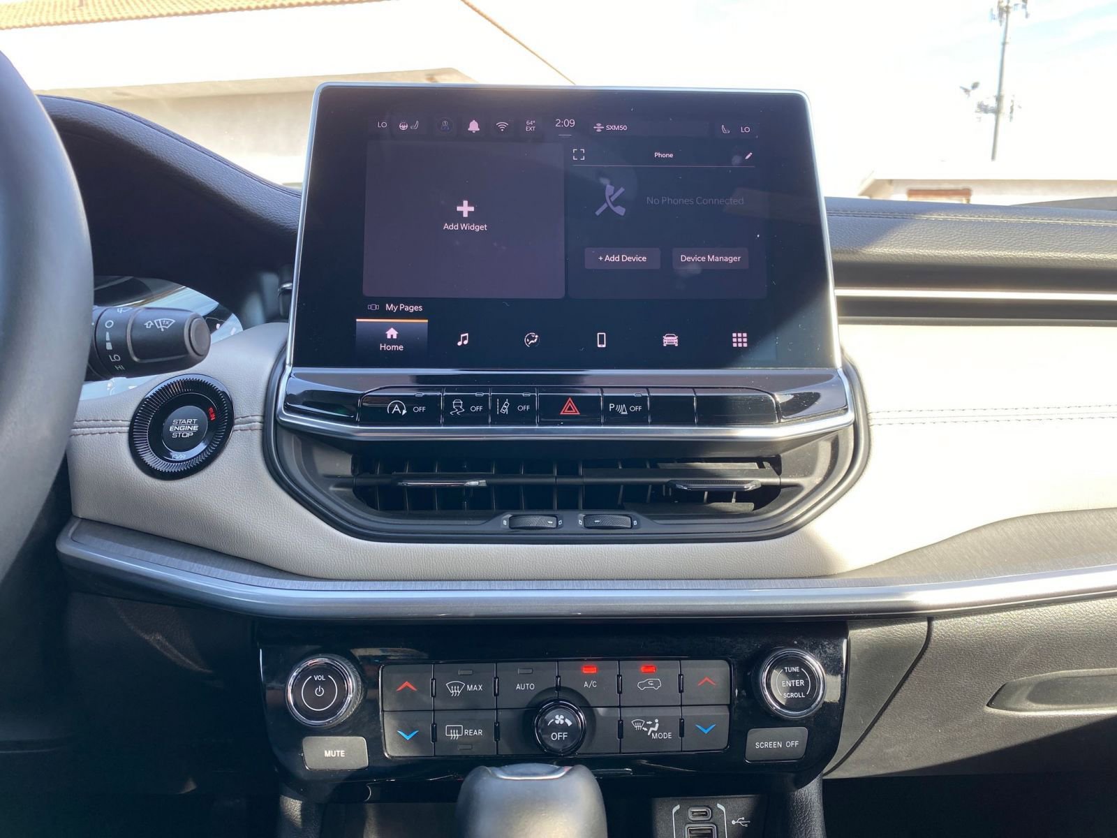 Thumbnail: 2025 Jeep Compass - 17