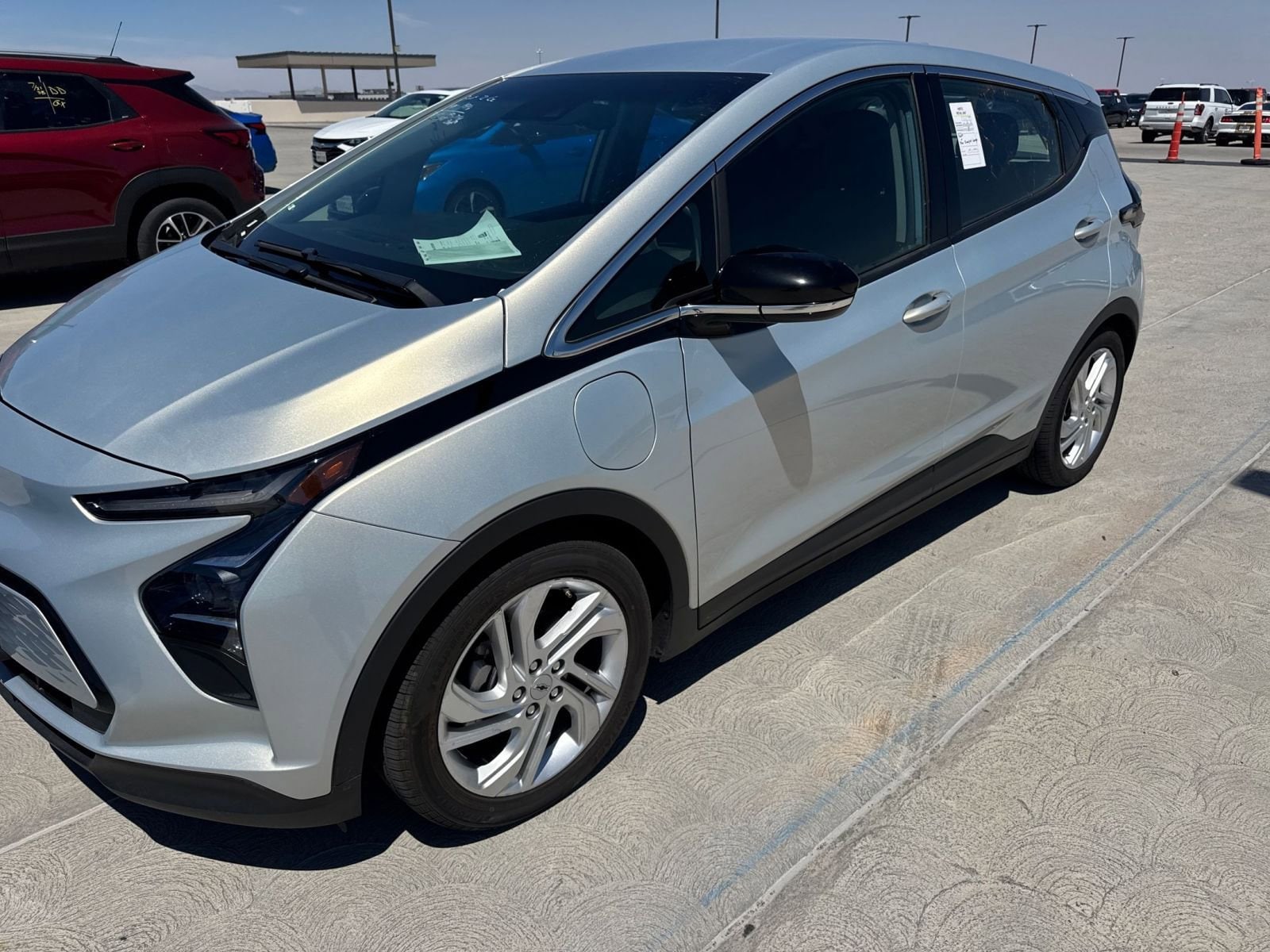Thumbnail: 2023 Chevrolet Bolt EV - 3