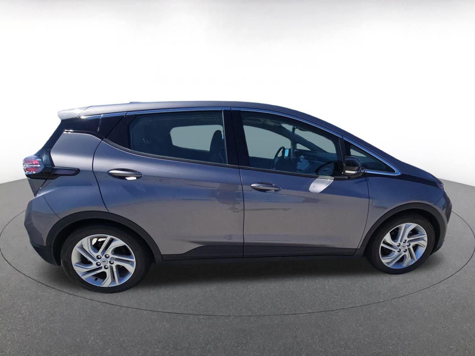 Thumbnail: 2023 Chevrolet Bolt EV - 9