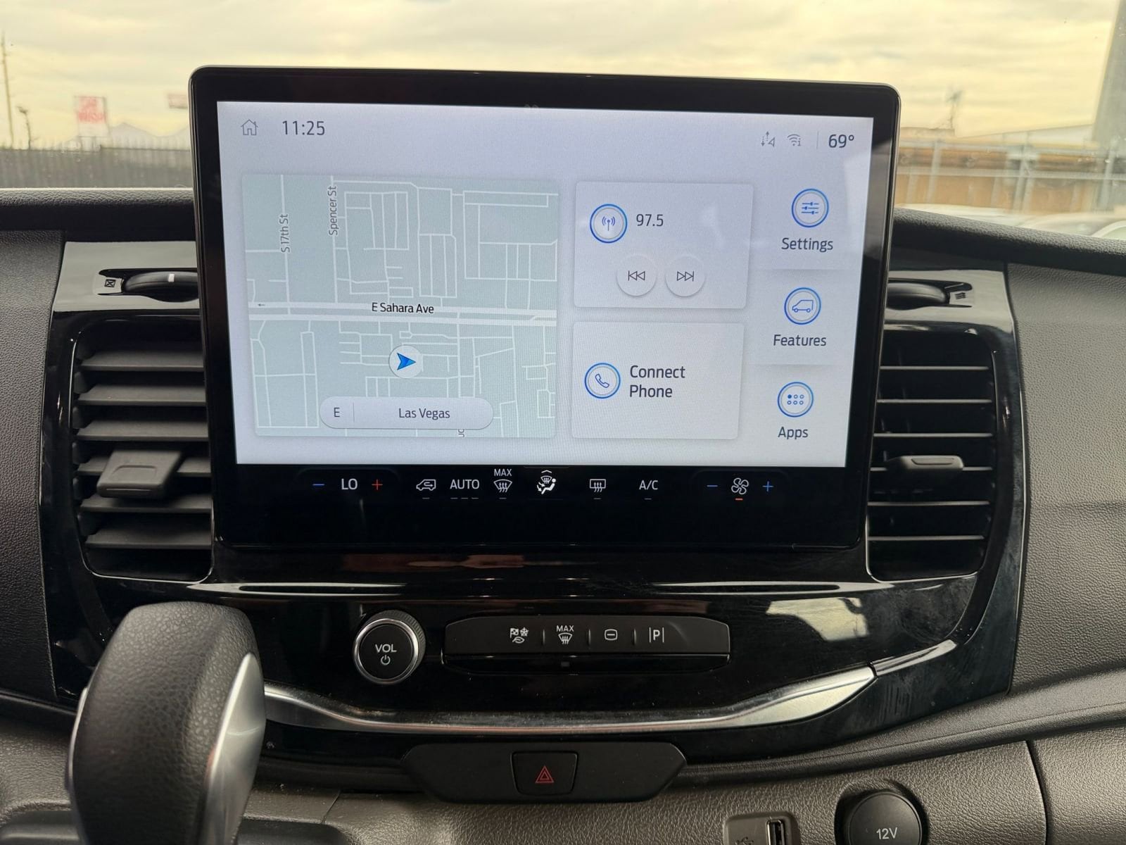 Thumbnail: 2024 Ford Econoline - 21